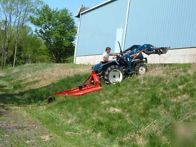 Mitsubishi 3-cyl diesel 4X4 loader tractor blade mower