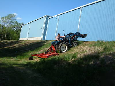 Mitsubishi 3-cyl diesel 4X4 loader tractor blade mower