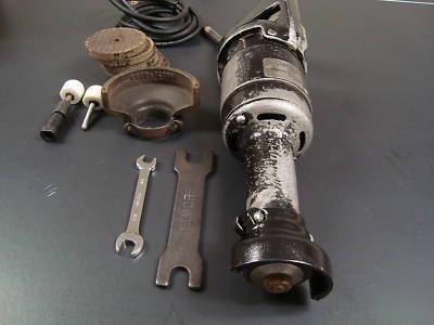 Dumore professional hand grinder