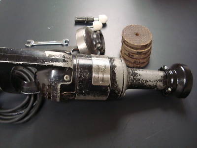 Dumore professional hand grinder