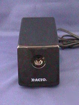 X-acto heavy duty electric pencil sharpener 1744 black