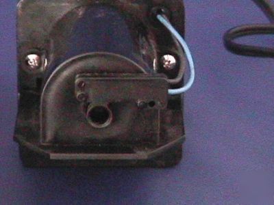 X-acto heavy duty electric pencil sharpener 1744 black