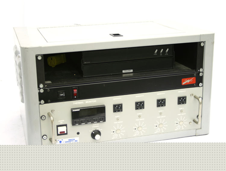 Omega tempbook/66 thermocouple voltage mersurement sys