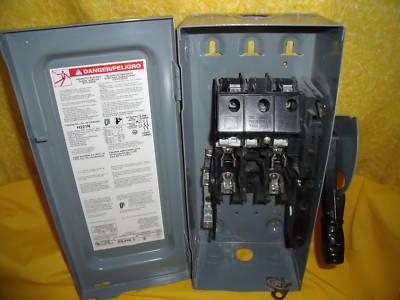 #654 square d H221N fusible disconnect 2 pole 30 amp 