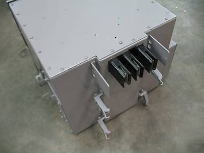 Ge 400 amp busway buss plug FVK325RT disconnect switch