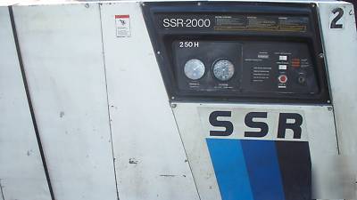 Ingersoll rand ssr-2000 250H screw compressor w/ dryer