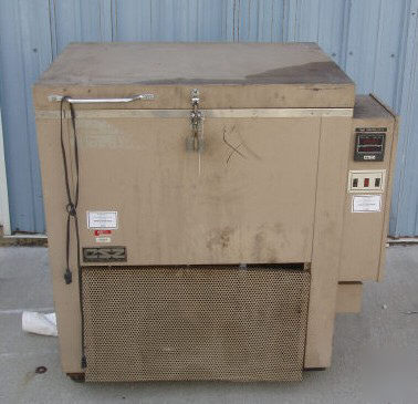 #v-6-1-1-s/wc cin sub-zero industrial freezer #23871