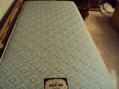Extra long twin niagara therapy bed lifts massages used