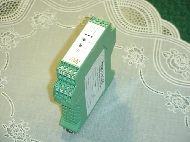 New imi relay controller 4-20MA model 682A04 w/ manual 