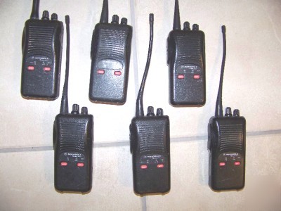 6 motorola radius SP50+ uhf 10CH radios w/ 3 chargers
