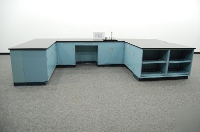 Fisher hamilton lab cabinets / laboratory island 30'