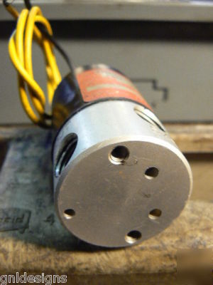 Humphrey T062E1-3-10-35 solenoid air valve 120V 125 psi