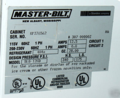Masterbilt merchandising freezer