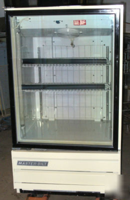 Masterbilt merchandising freezer