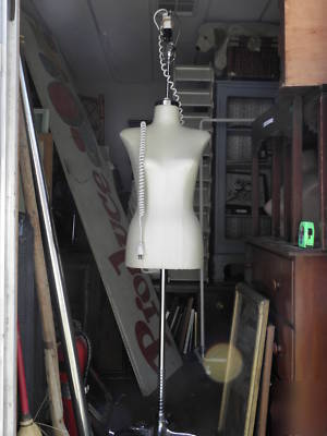 Mannequin dress form with light socket