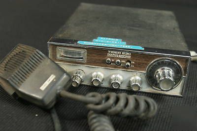 Vintage pearce simpson tiger 23C 23 channel cb radio