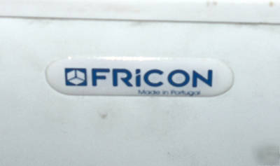 Fricon chest-style freezer