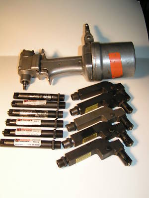 RV14GB rivet puller and 11 nose assemblies