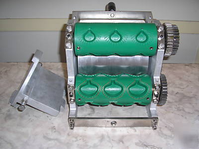 Two sheets ravioli die for dea aka phase ii rsm machine