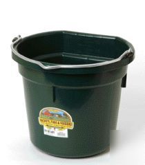 Bucket flatback 20QT green great for livestock