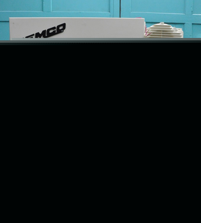 Cemco 36â€ wet polishing and deburring machine