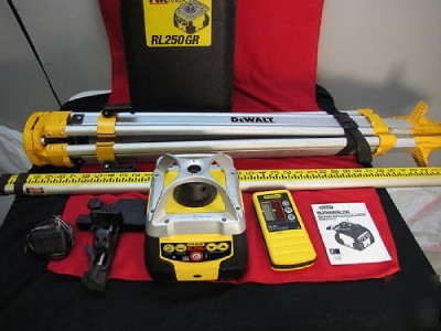 Stanley RL250 gr single grade/single slope laser system