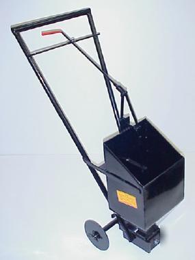 New - 4 gallon asphalt banding machine - sealcoating