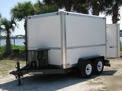 Portable freezer refrigerated ttrailer 10' freezer