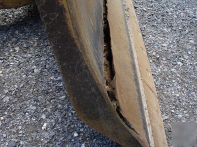 1997 caterpillar D4CXL series 3 dozer, 6 way blade
