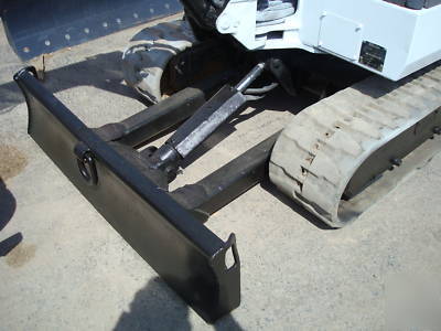 Bobcat 328 3 ton mini excavator with cab 2 buckets