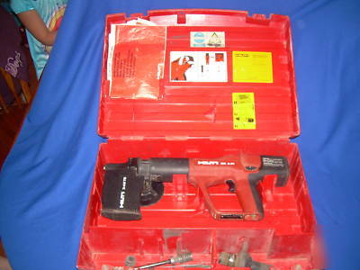 Hilti dx A41 concrete fastener in great condition