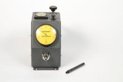 Mahr federal D2500M dimensionair inspection gage