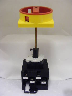 Bremas 32 amp 3 pole panel mount on-off rotary isolator