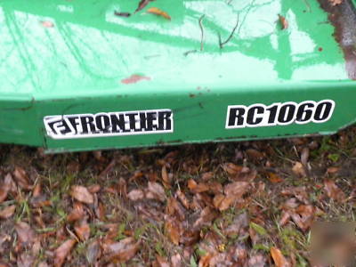 John deere 1050 4X4 utility tractor loader low hours