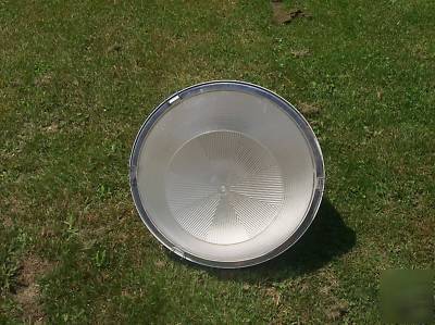 400 watt lithonia metal halide light used- great deal 