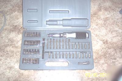52PC. Â¼â€ socket, bit torx driver set
