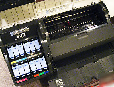 Canon ipf 5000 +extra set ink+auto roll feed+lots paper