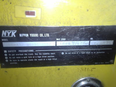 Forklift electric nyk 1 ton lift