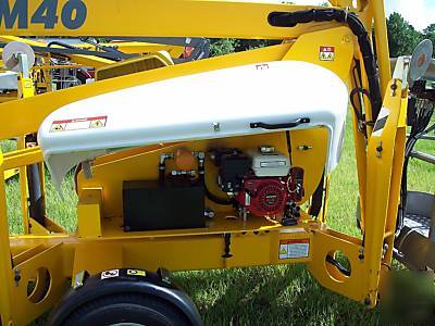 New nifty TM40 lift,47' height, 2010,21' outreach,weship