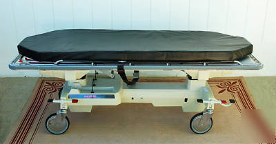 Stretcher / gurney hausted w /adj. head/ neck support 