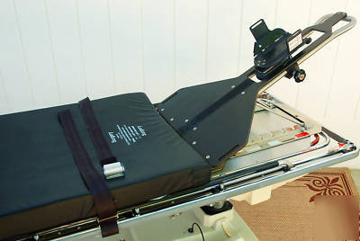 Stretcher / gurney hausted w /adj. head/ neck support 