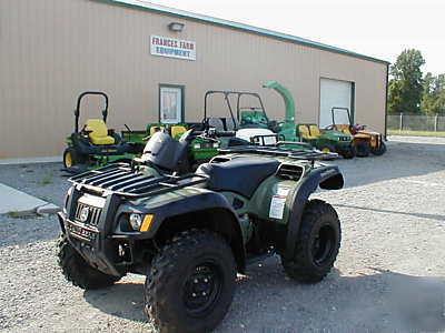 John deere trail buck 650 atv w/ 60HRS 361 miles exec. 