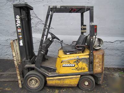 Yale shop warehouse forklift fork lift truck 4000 lb.