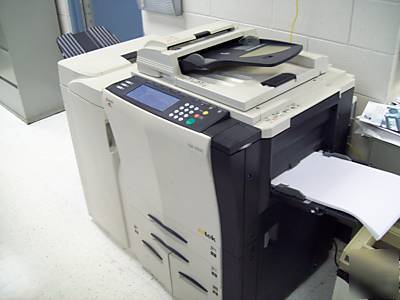 Kyocera mita km-4530 scanner/printer/copier w/ finisher