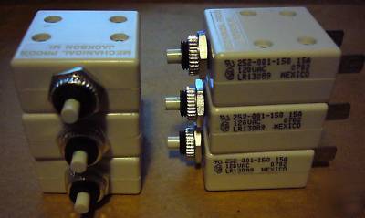 Six panel-mount push-button breakers 15A 252-001-150