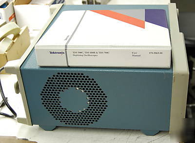 Tektronix TDS754C 500MHZ oscilloscope 4CH opt. 13,1F,2F