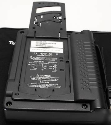 Tektronix tekscope digital real time oscilloscope 