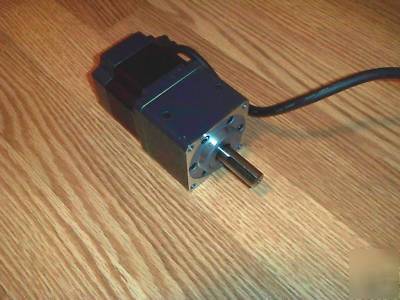 Vexta UPK566BJW 5-phase stepper motor & driver package