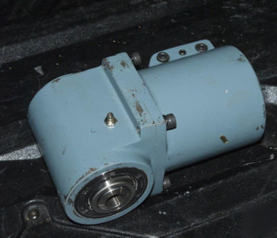 R8 right angle milling attachment bridgeport style mill