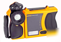 Fluke TIR2 thermal imaging camera